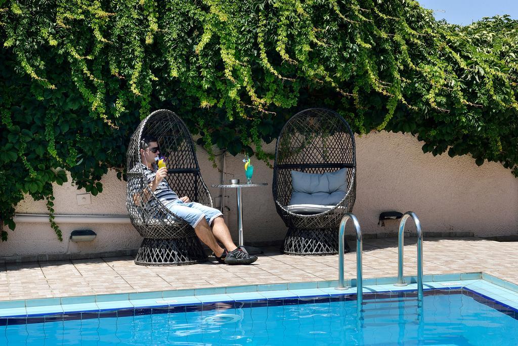 Akatos Hotel Агия-Марина Экстерьер фото